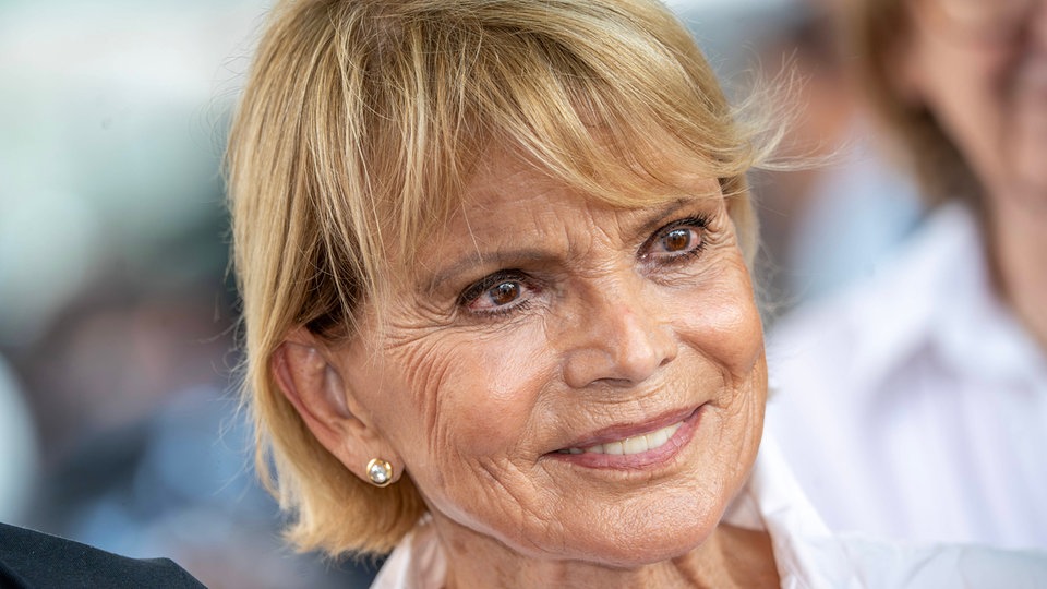 Uschi Glas: Klare Worte über Alter, Krankheiten und eine Zukunft im ...
