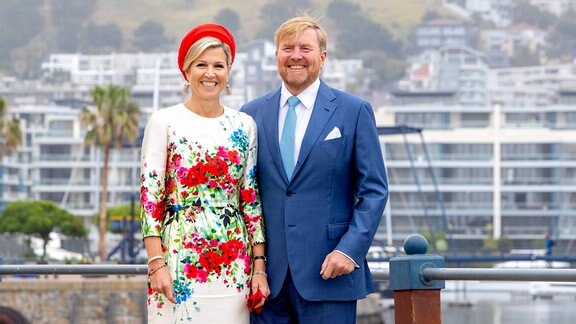 Königin Maxima und König Willem-Alexander posieren.
