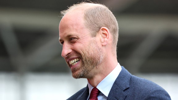 Prinz William, Prinz von Wales, lacht