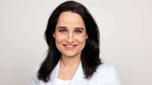 Hautärztin Dr. Yael Adler